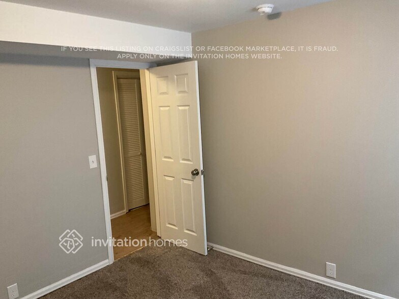 Building Photo - 6597 Hannah Rose Rd