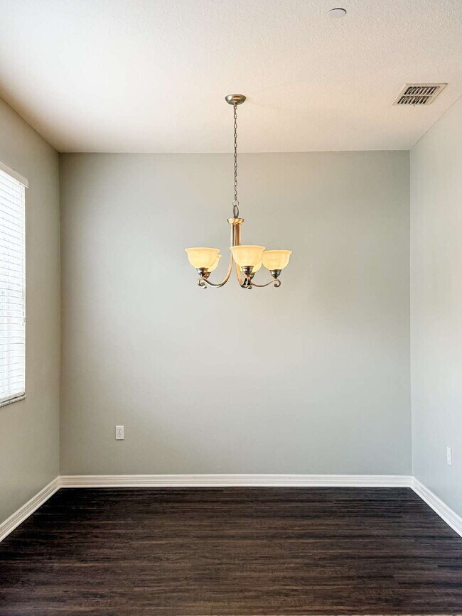 Building Photo - 10144 Arbor Run Dr