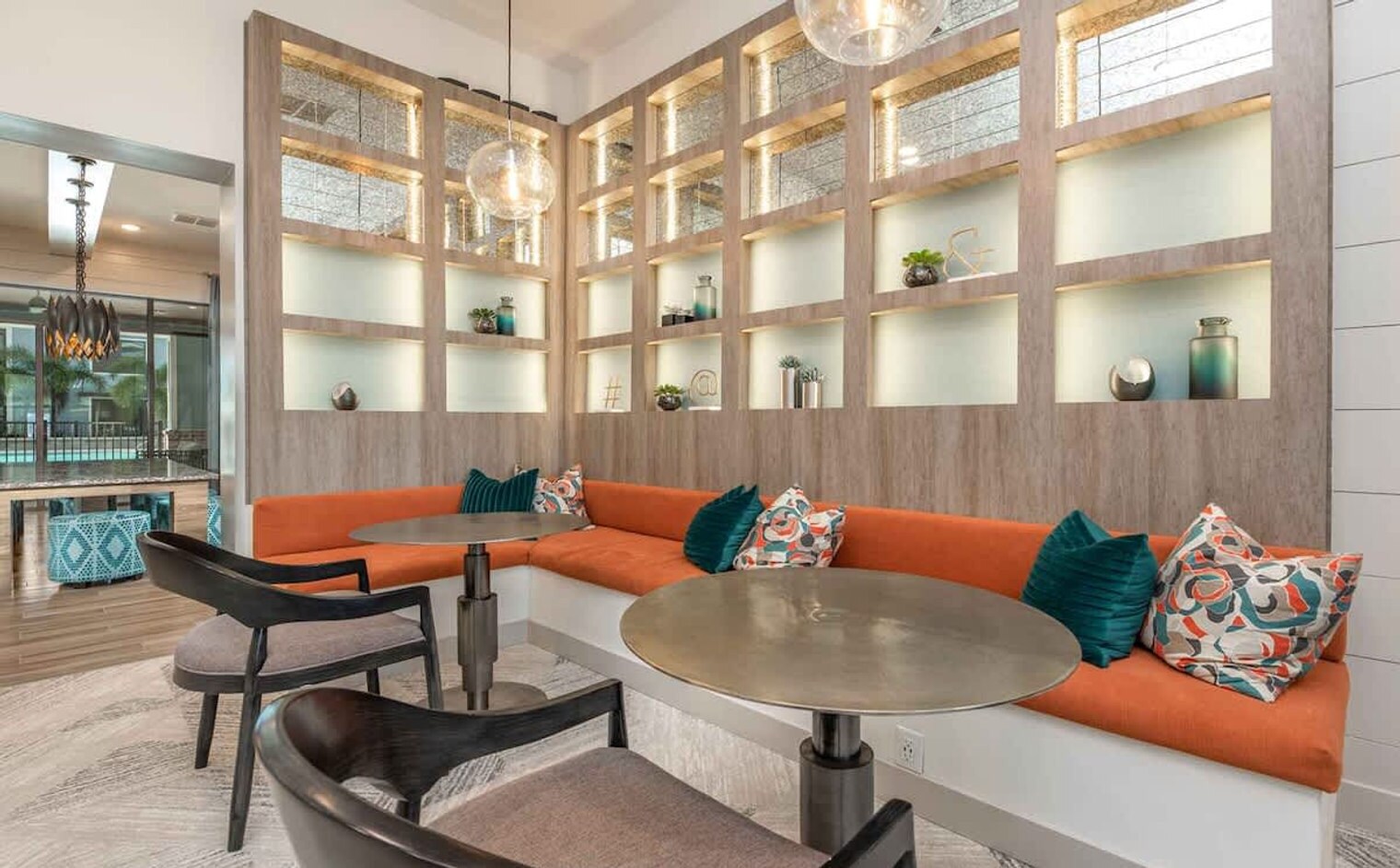 Building Photo - 9260 Vintage Hills Way