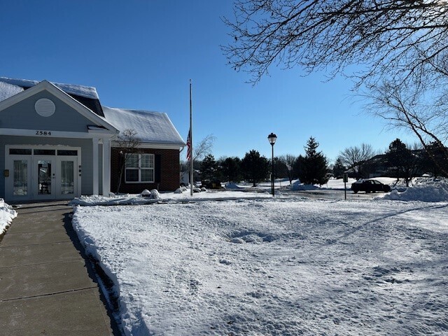 Building Photo - 3125-103 Crestmont Lane