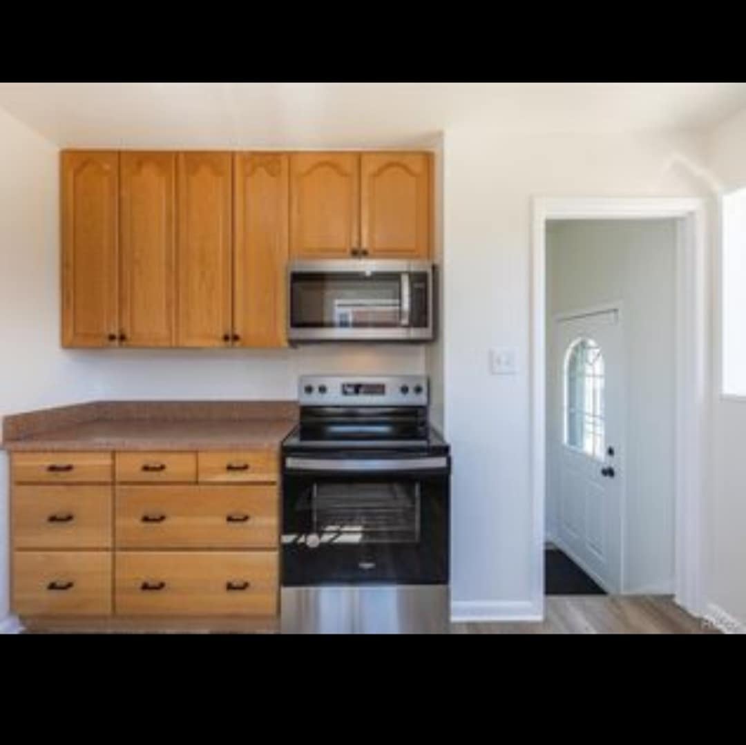 Building Photo - 10454 Grant Dr