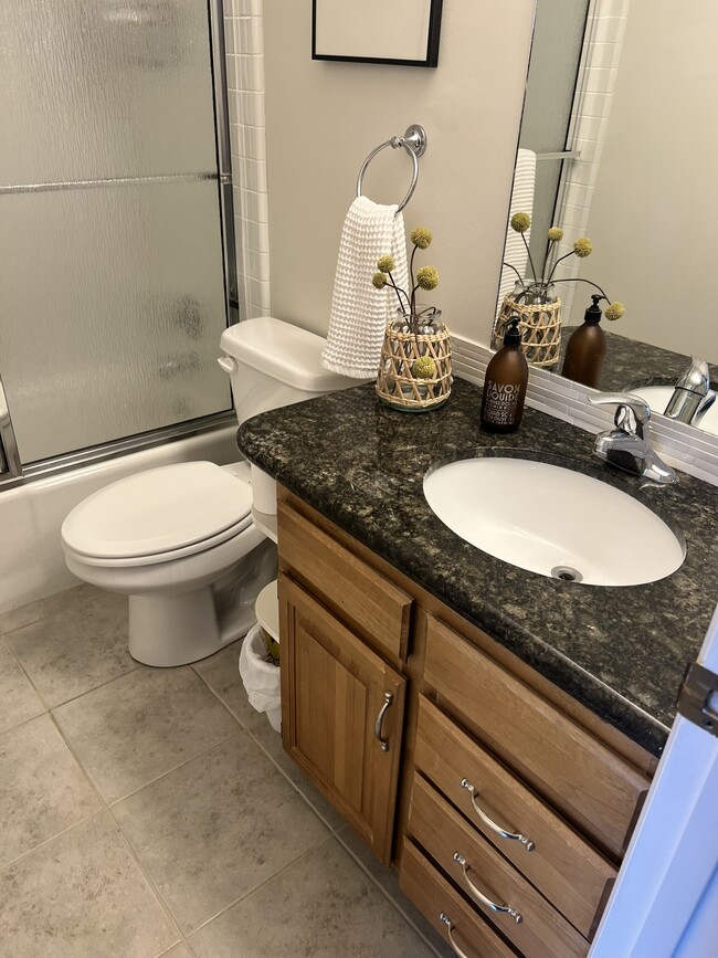 Building Photo - 5179 E 3900 N