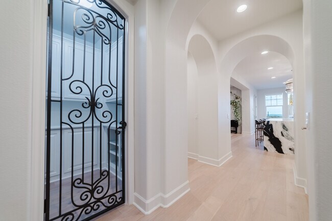 Building Photo - 7337 Corte TOMILLO