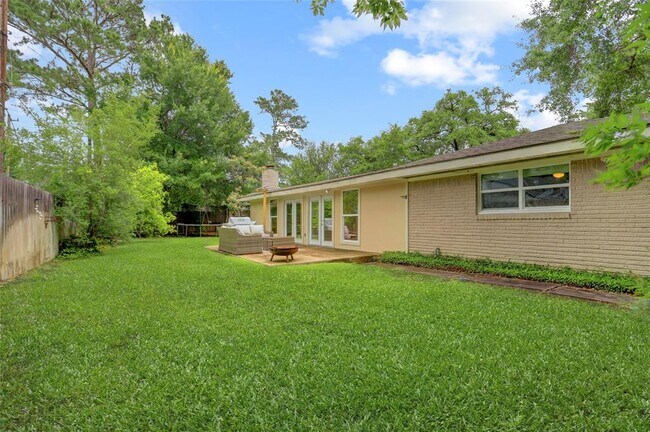 Building Photo - 10202 Raritan Dr