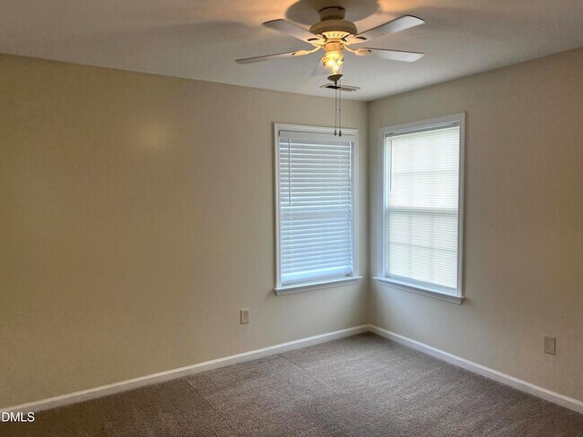 Building Photo - 1020 Delta River Way