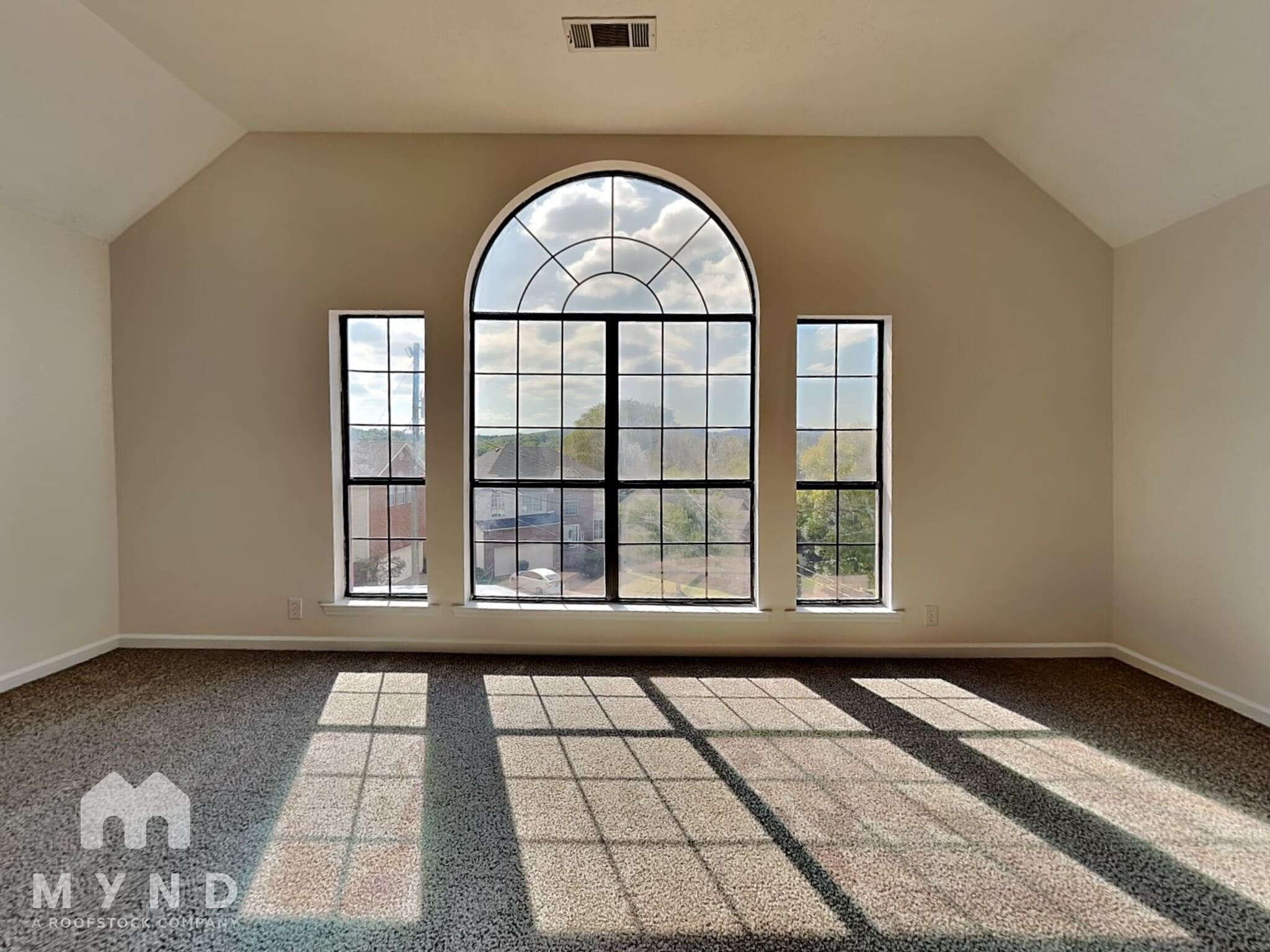 Building Photo - 1121 Holt Hills Pl