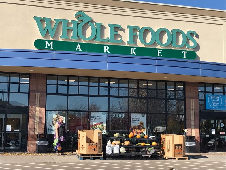 Shopping - 3150 Excelsior Blvd