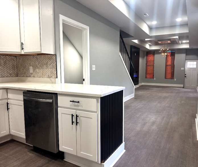 Building Photo - 1500 E Lafayette Ave