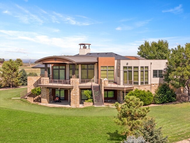 Building Photo - Expansive Home in Secluded Neighborhood in Northern Colorado!