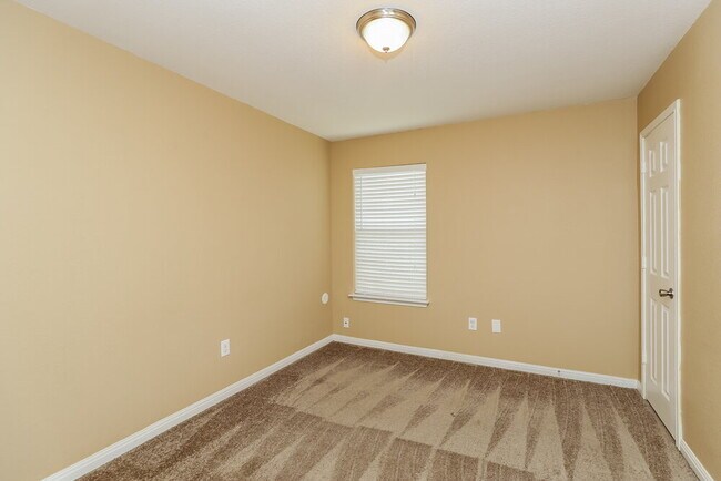 Building Photo - 11450 Indian Canyon