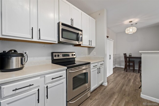Building Photo - 4451 S Ammons St