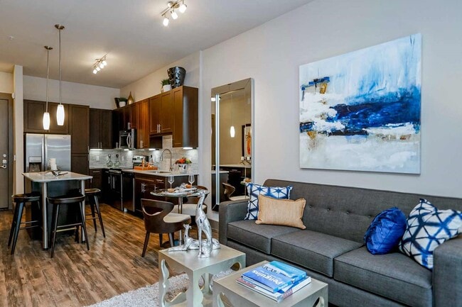 Building Photo - 2033 S Gessner Rd