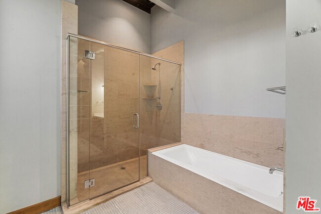 Building Photo - 1534 17th St