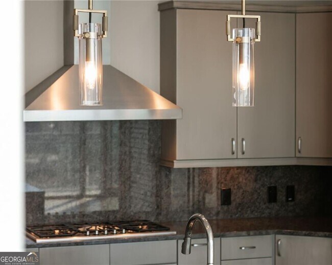 Building Photo - 1065 Peachtree St NE