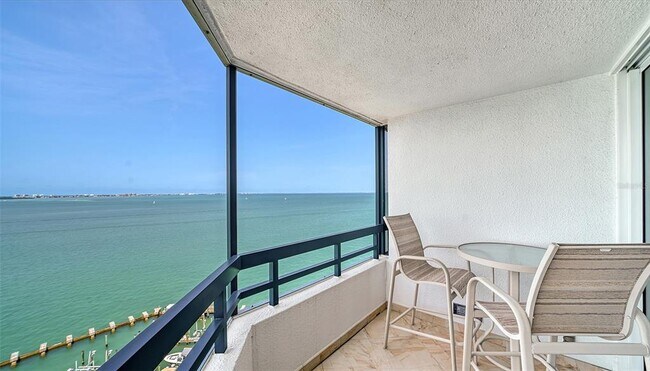 Building Photo - 988 Blvd of the Arts