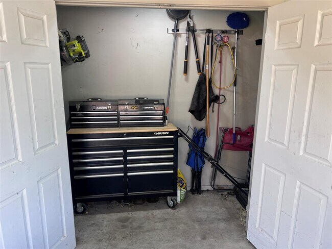 Building Photo - 5710 Signal Point