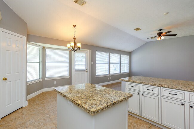 Building Photo - 1110 Cambrian Park Ct