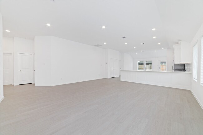 Building Photo - 3056 Harrier Dr