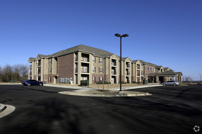 Primary Photo - River Ridge Apartments