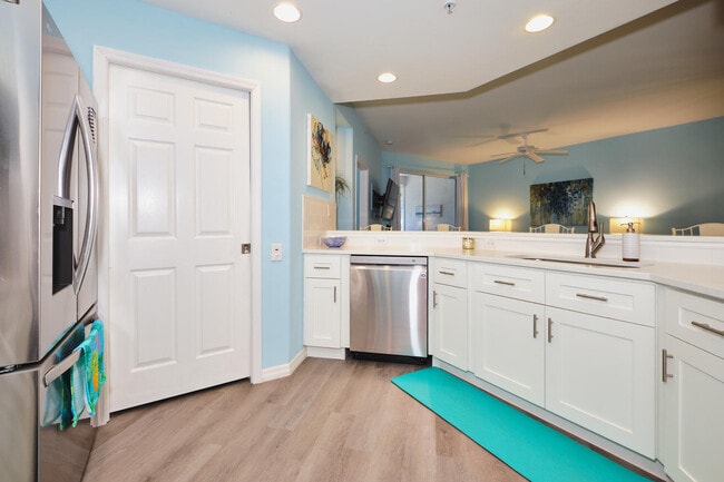 Building Photo - 9100 Southmont Cove