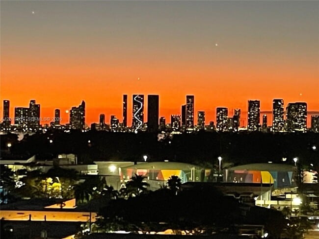 Building Photo - 2401 Collins Ave
