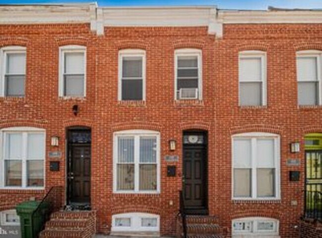 Building Photo - 1105 N Collington Ave