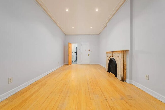 Building Photo - 19 West 46th Street