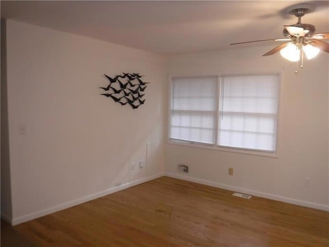 Building Photo - 4469 Leonora Dr