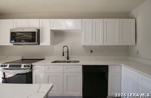 Building Photo - 8166 Cheryl Meadow Dr