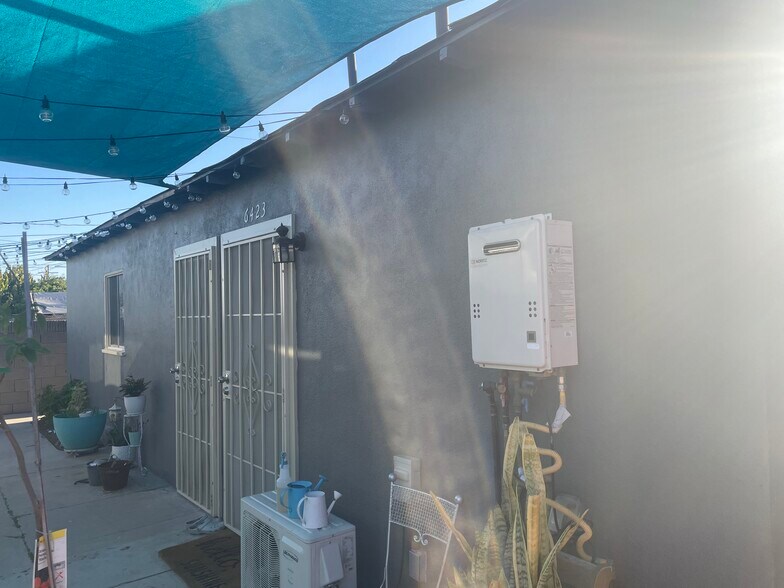 Front Entrance Studio - 6425 Haas Ave