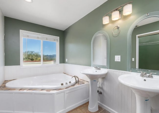 Building Photo - 1088 Palomino Rd