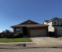Building Photo - 7641 Autumn Knoll Dr