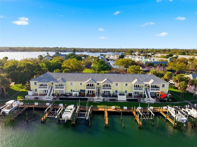 Building Photo - 5174 Beach Dr SE