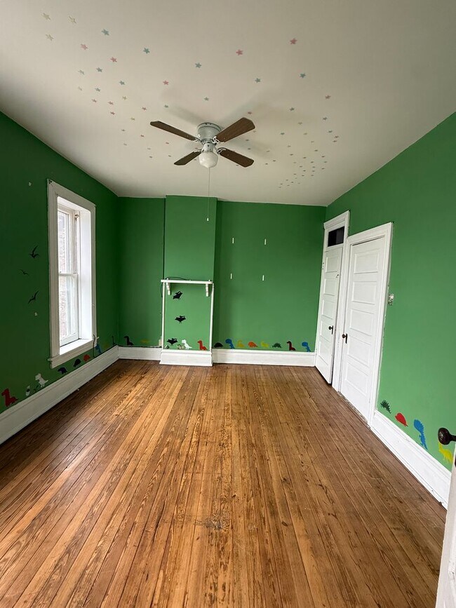 Building Photo - 49 W Commerce St