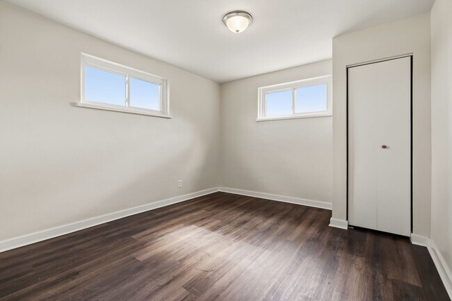 Building Photo - Unbeatable 4 bedroom in Penn Hills available now!