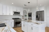 Building Photo - 5794 Fairhaven Ave
