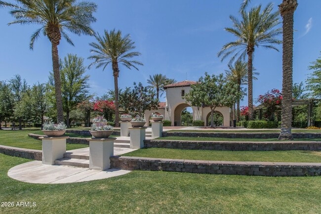 Building Photo - 2019 N Marketside Ave