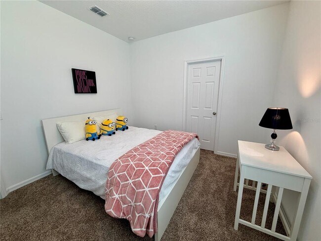 Building Photo - 2333 Treasure Hill St