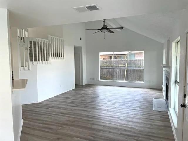 Building Photo - 4410 Sojourner St