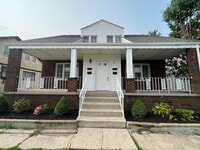 Building Photo - 19277 Dorothy Ave