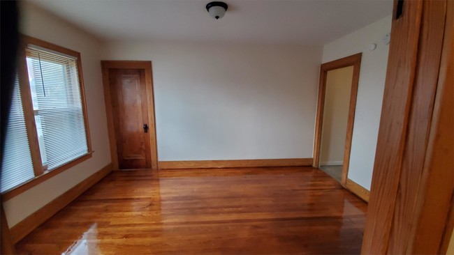 Building Photo - 303 Laforte Ave