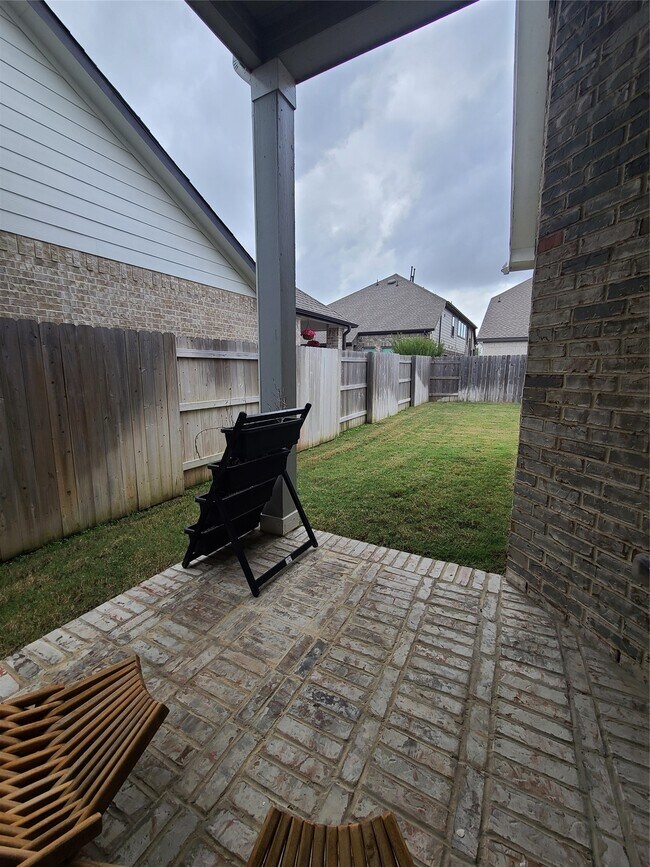 Building Photo - 7035 Coneflower Creek Ct
