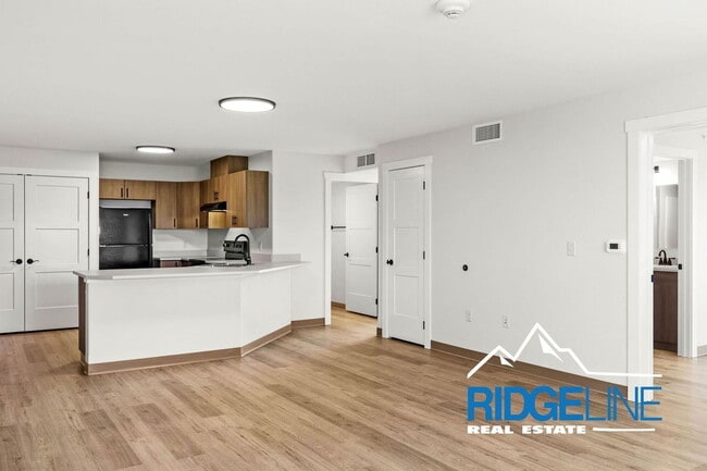 Building Photo - 2501 8th Ave N