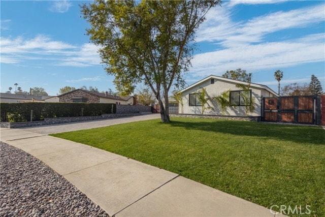 Building Photo - 8935 Patrero St