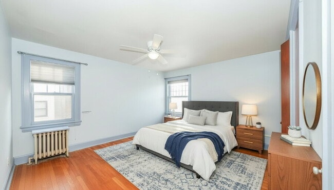 Building Photo - 3549 Bainbridge Rd