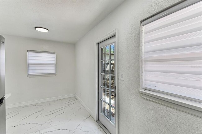 Building Photo - 4290 Neptune Dr SE