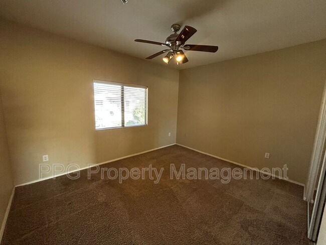 Building Photo - 9555 E Raintree Dr