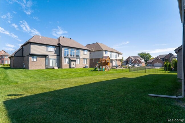 Building Photo - 15357 Prentice Ct