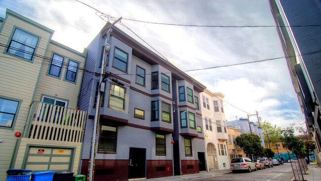 Building Photo - 1373 Minna St