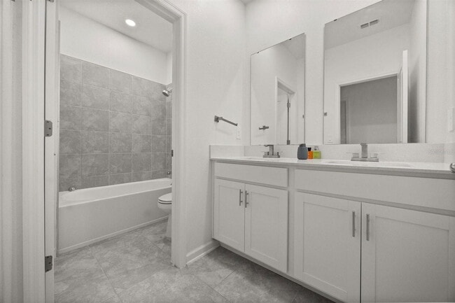 Building Photo - 11163 Great Rock St